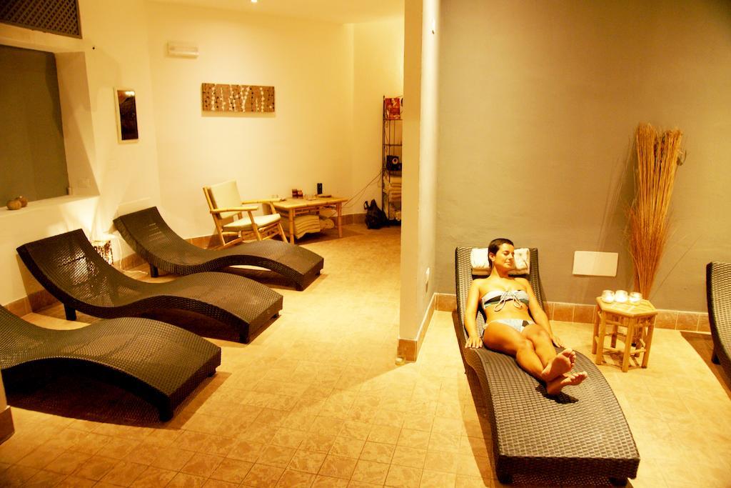 Hotel Li Graniti 바야사드리니아 외부 사진