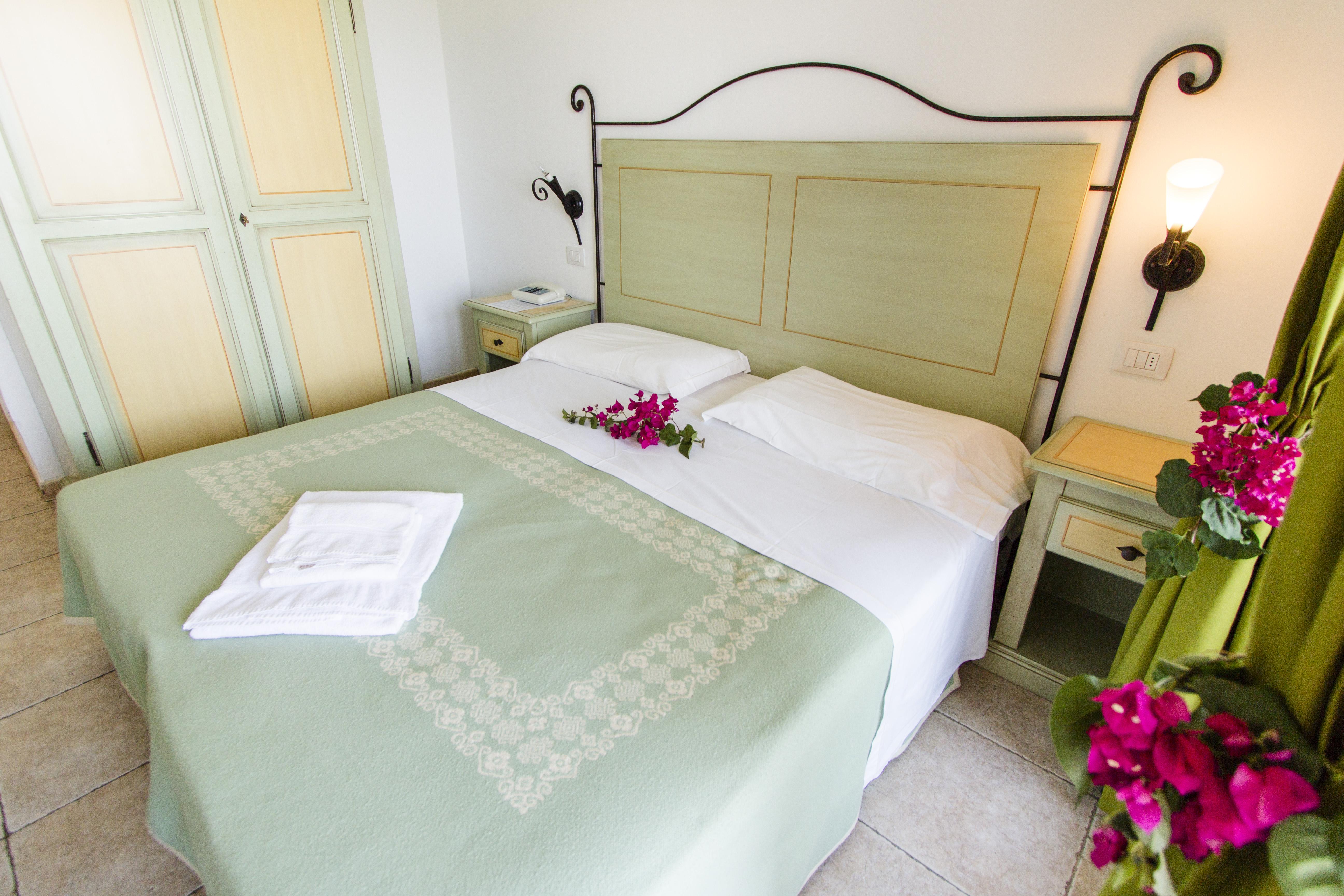 Hotel Li Graniti 바야사드리니아 외부 사진